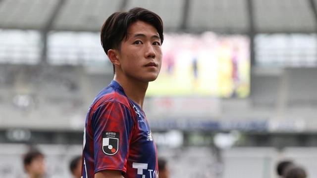 家居100高尔夫俱乐部十三周年月例赛丽宫站完美收杆